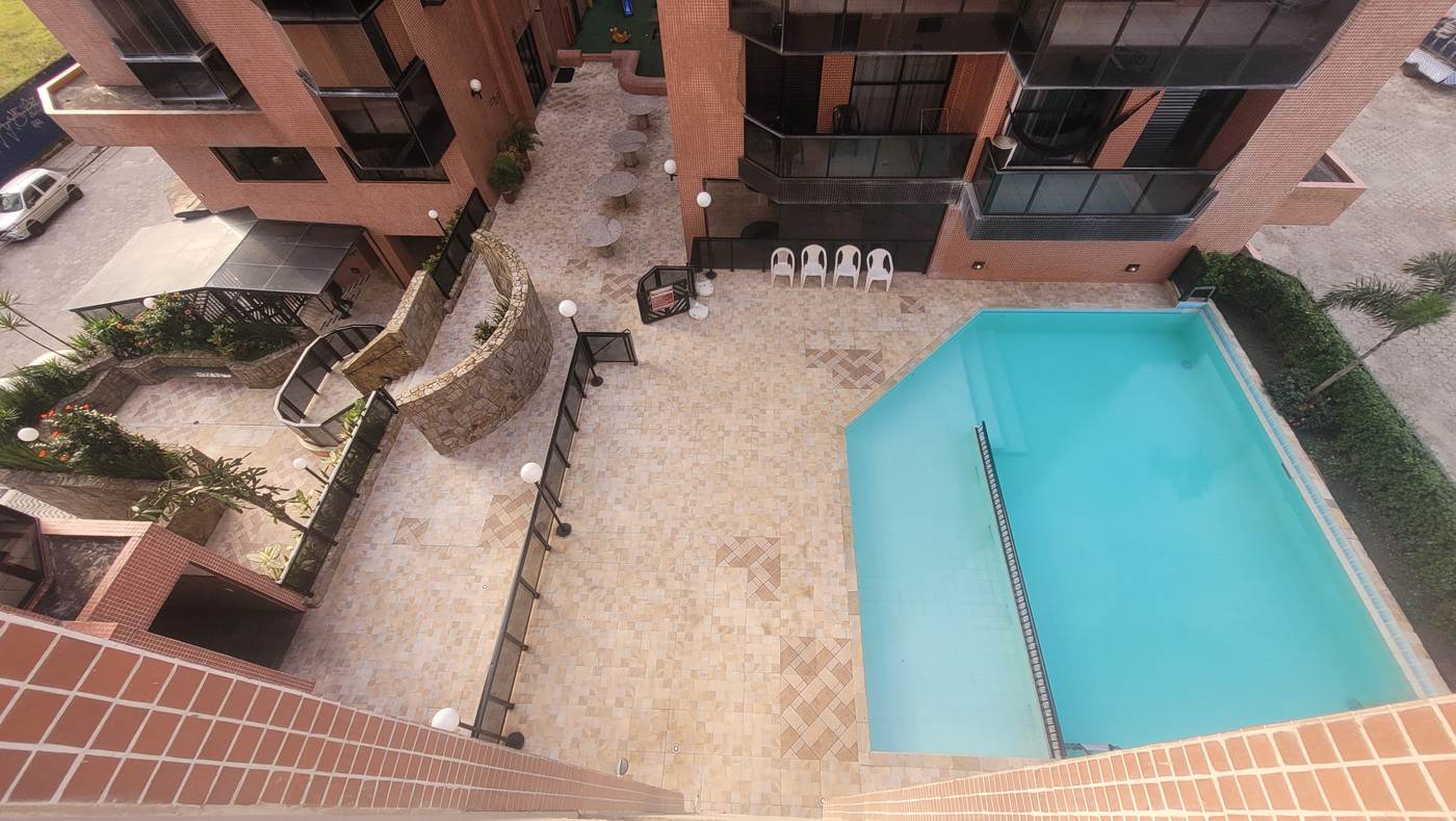 Área de Lazer · Piscina